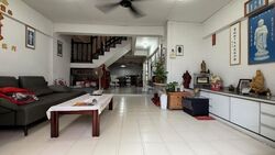 Blk 556 Jurong West Street 42 (Jurong West), HDB Executive #626501211